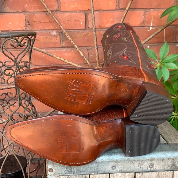 FRYE NEW Floral Inlay Brown Leather Boots 8 - Picture 10 of 11
